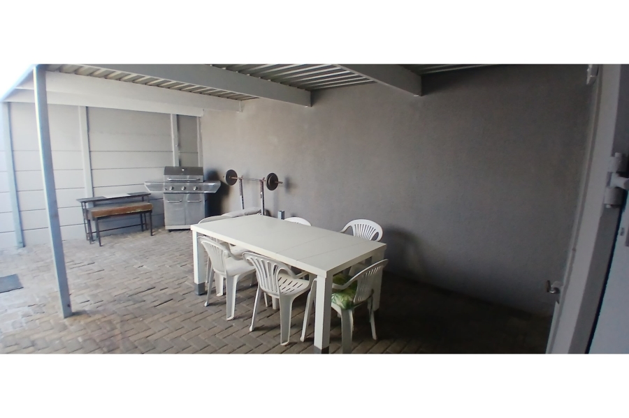 2 Bedroom Property for Sale in Richwood Western Cape